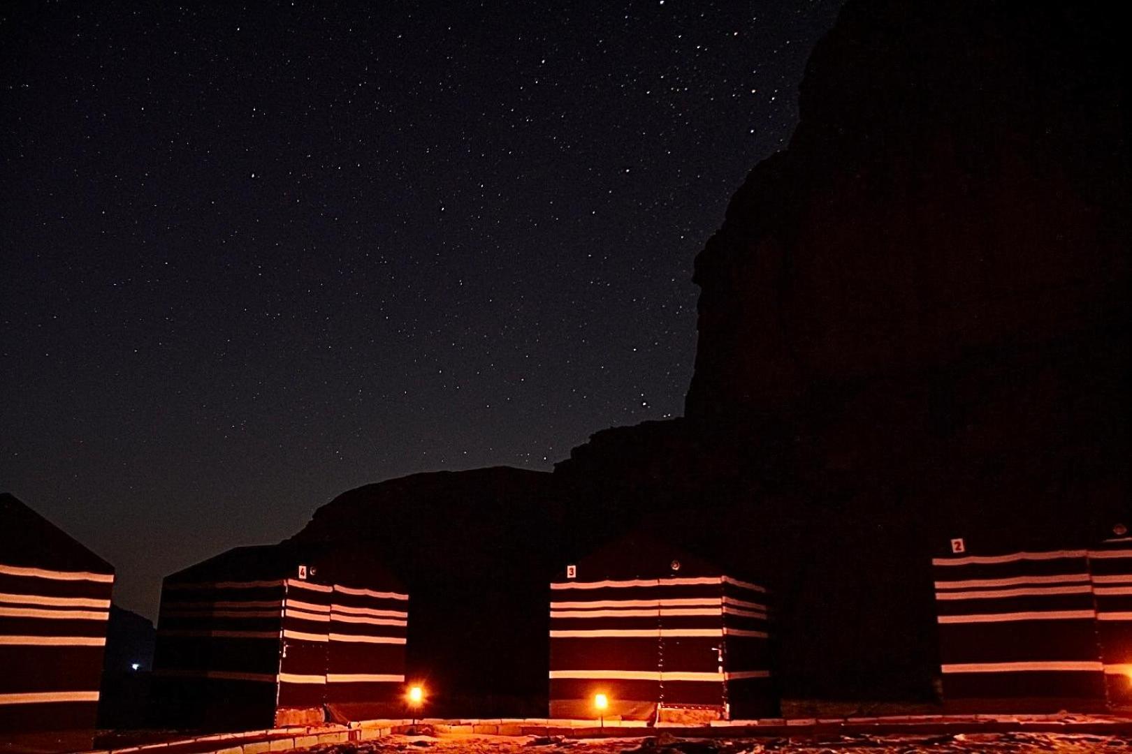 Wadi Rum Desert Heart Camp Екстер'єр фото