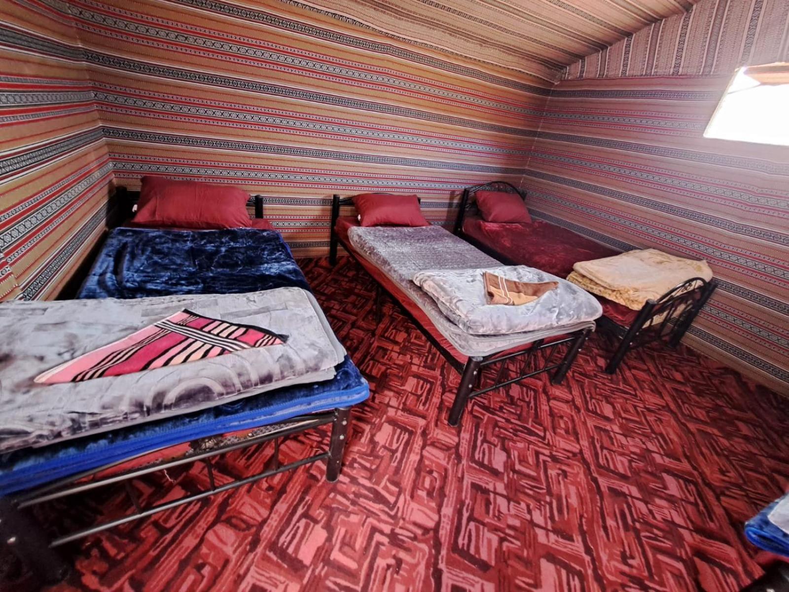 Wadi Rum Desert Heart Camp Екстер'єр фото