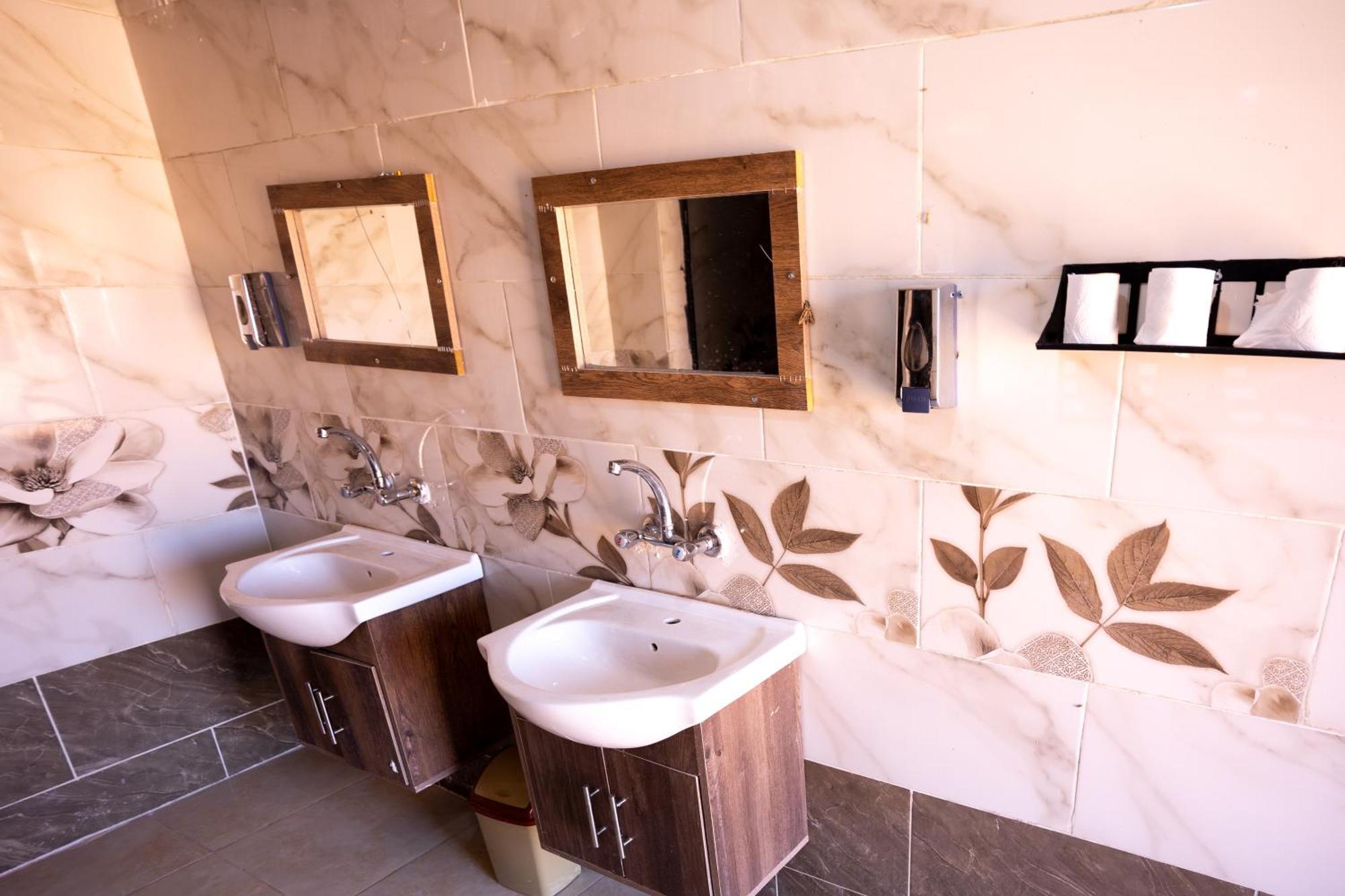 Wadi Rum Desert Heart Camp Екстер'єр фото