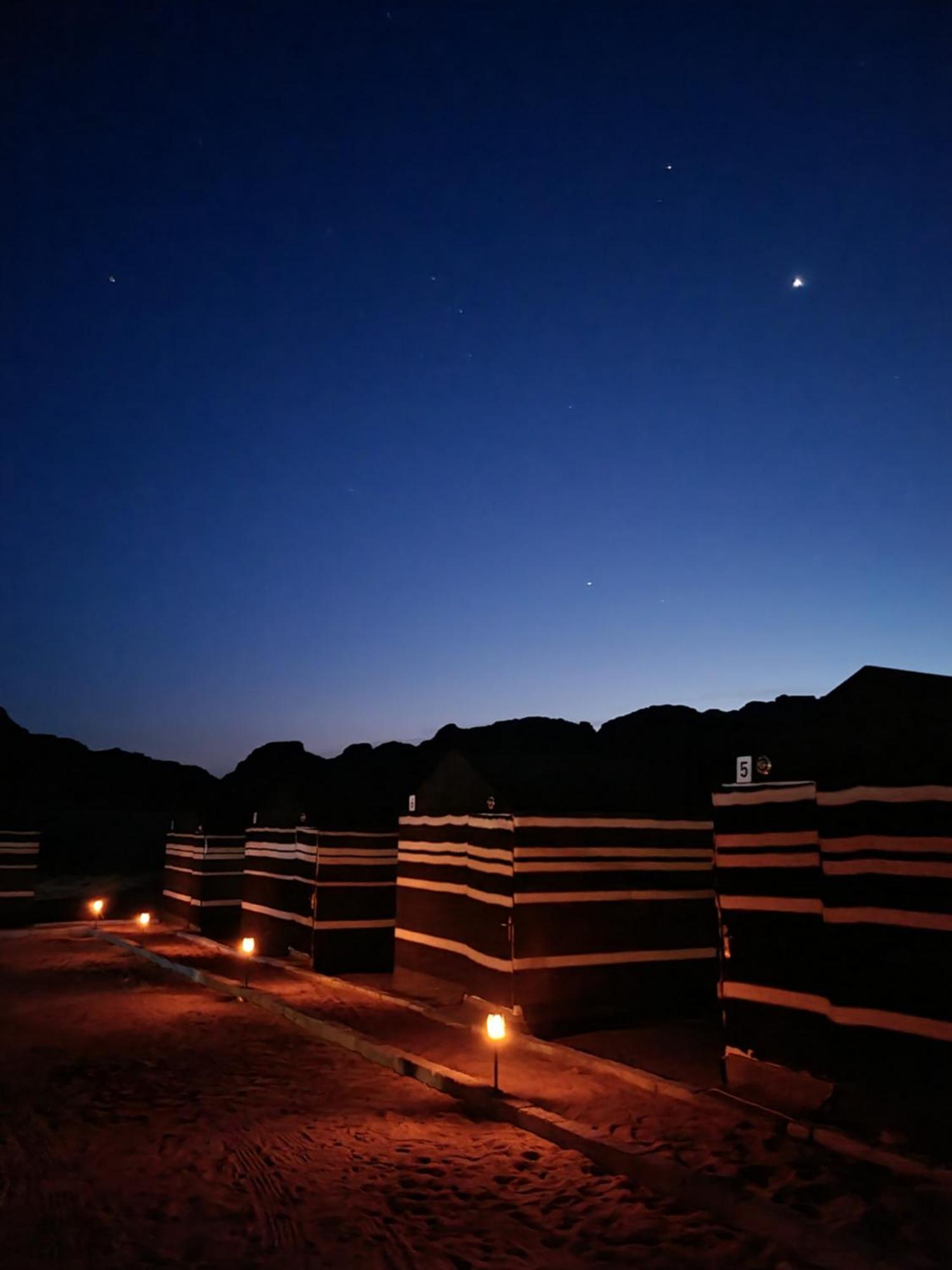 Wadi Rum Desert Heart Camp Екстер'єр фото
